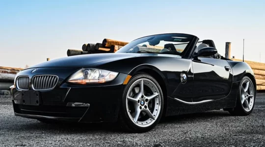 E85 E86 BMW Z4 Steering Problems Still No Recall Issued by BMW