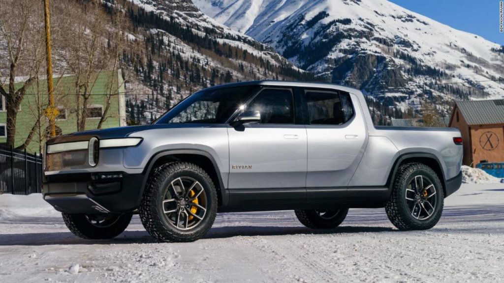 Rivian R1T 5 Best Electric Trucks in 2025 (1)