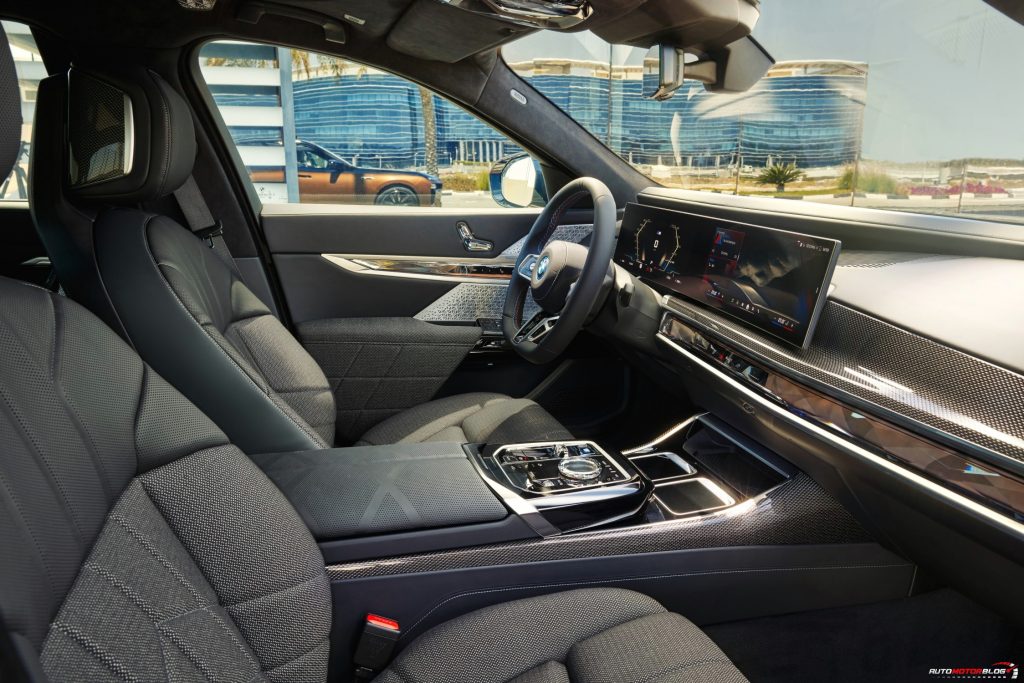 BMW-i7-M70-Interior-Design-2-1024x683 Is the 2025 BMW i7 M70 Worth $169,000?