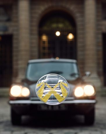 The French Mint and DS Automobiles Collaborate to Celebrate the Legendary DS's 70th Anniversary