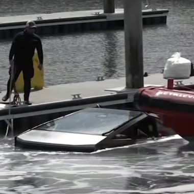 Tesla Cybertruck Underwater