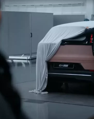 Volvo EX60 SUV Teased